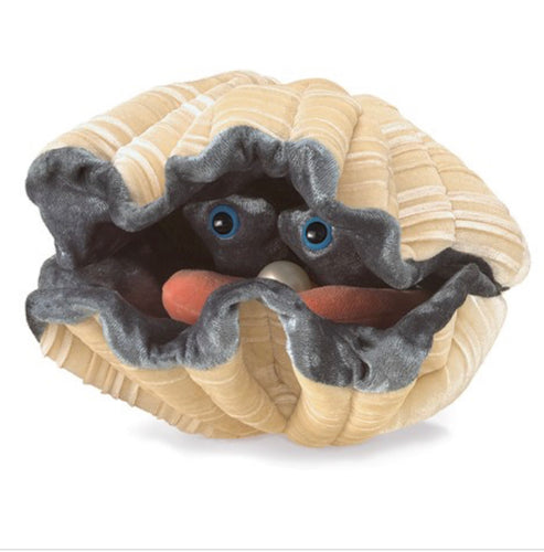 Giant Clam Puppet