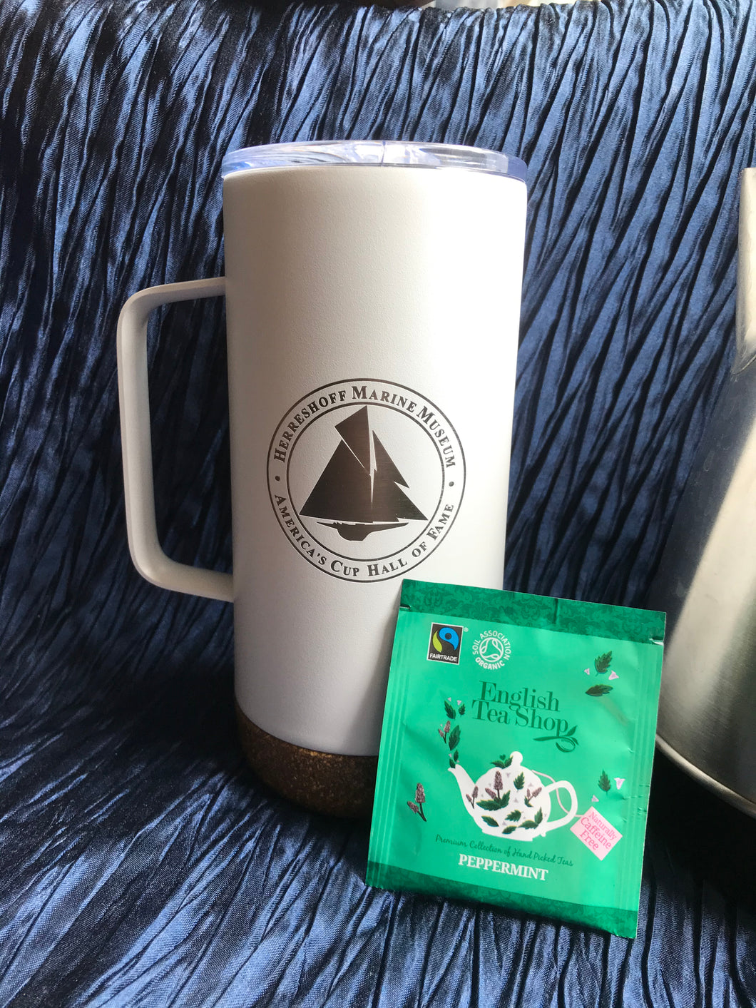HMM Travel Coffee Mug